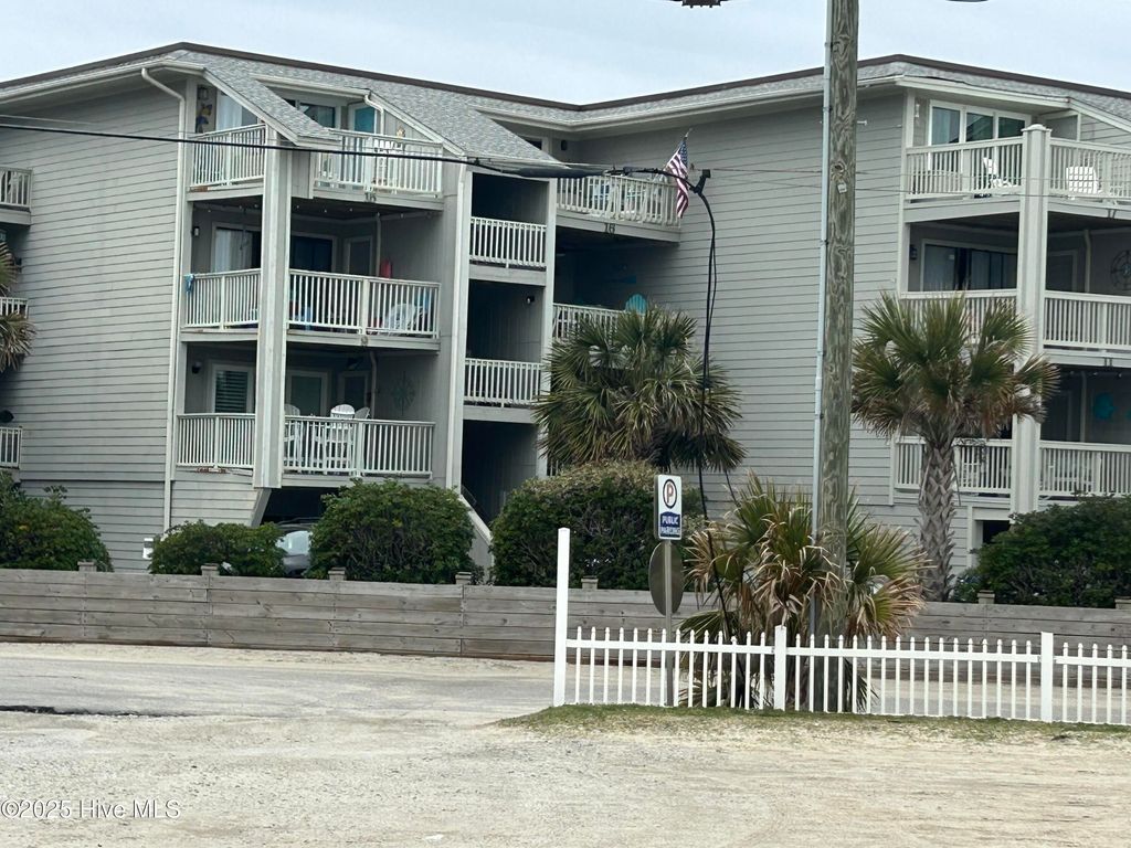 Photo of 1801 Canal Drive #B4, Carolina Beach, NC 28428 (MLS # 100538125)