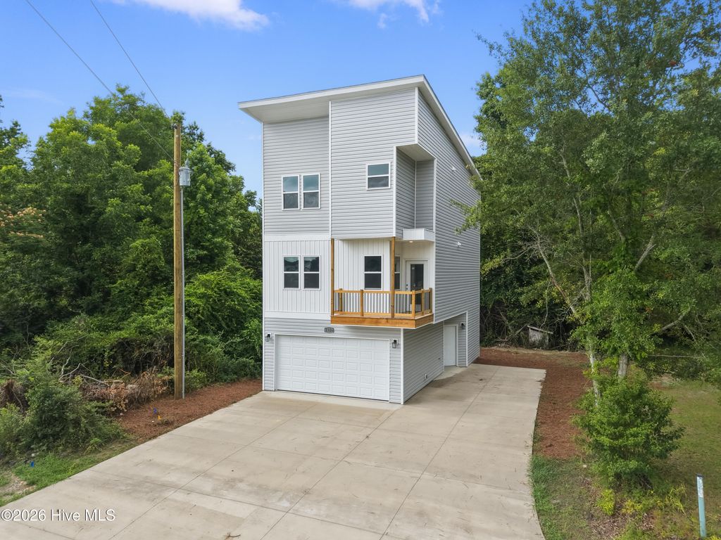 Photo of 2326 Piney Green Road, Midway Park, NC 28544 (MLS # 100570265)