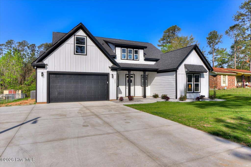 Photo of 2507 Cairo Drive, Augusta, GA 30906 (MLS # 100596123)