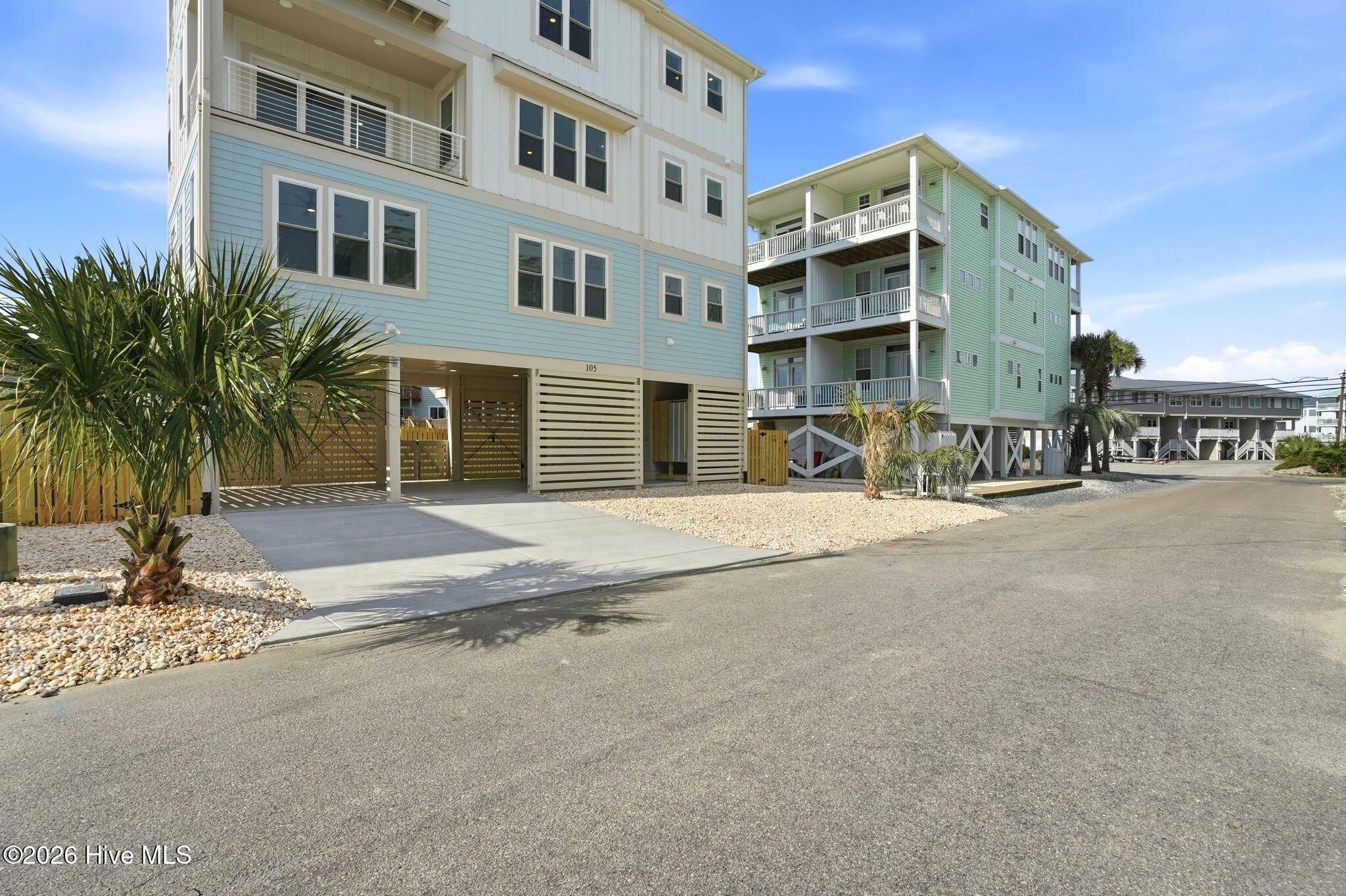 105 Periwinkle Lane