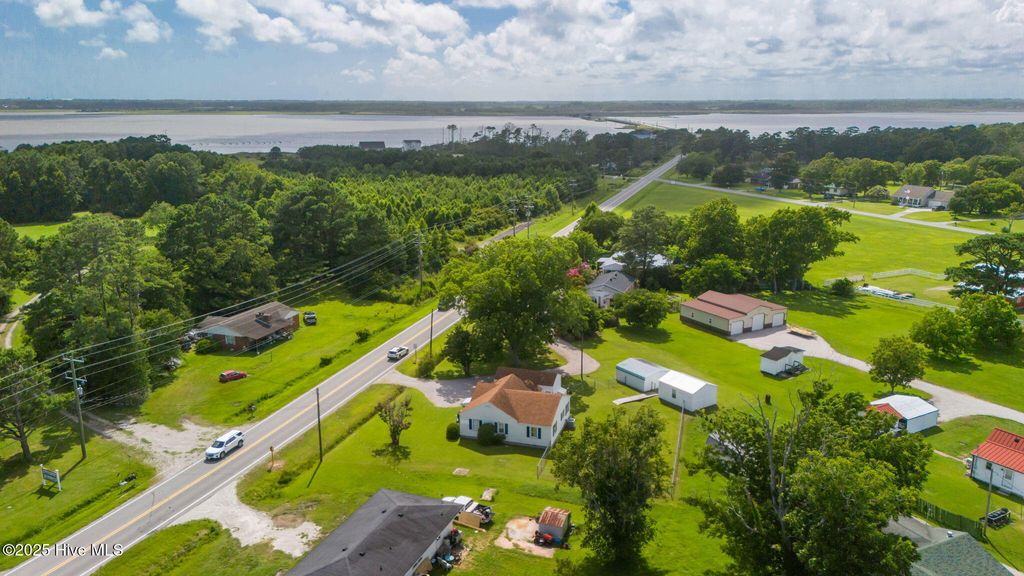 Photo of 385 Highway 70 Bettie, Beaufort, NC 28516 (MLS # 100561424)
