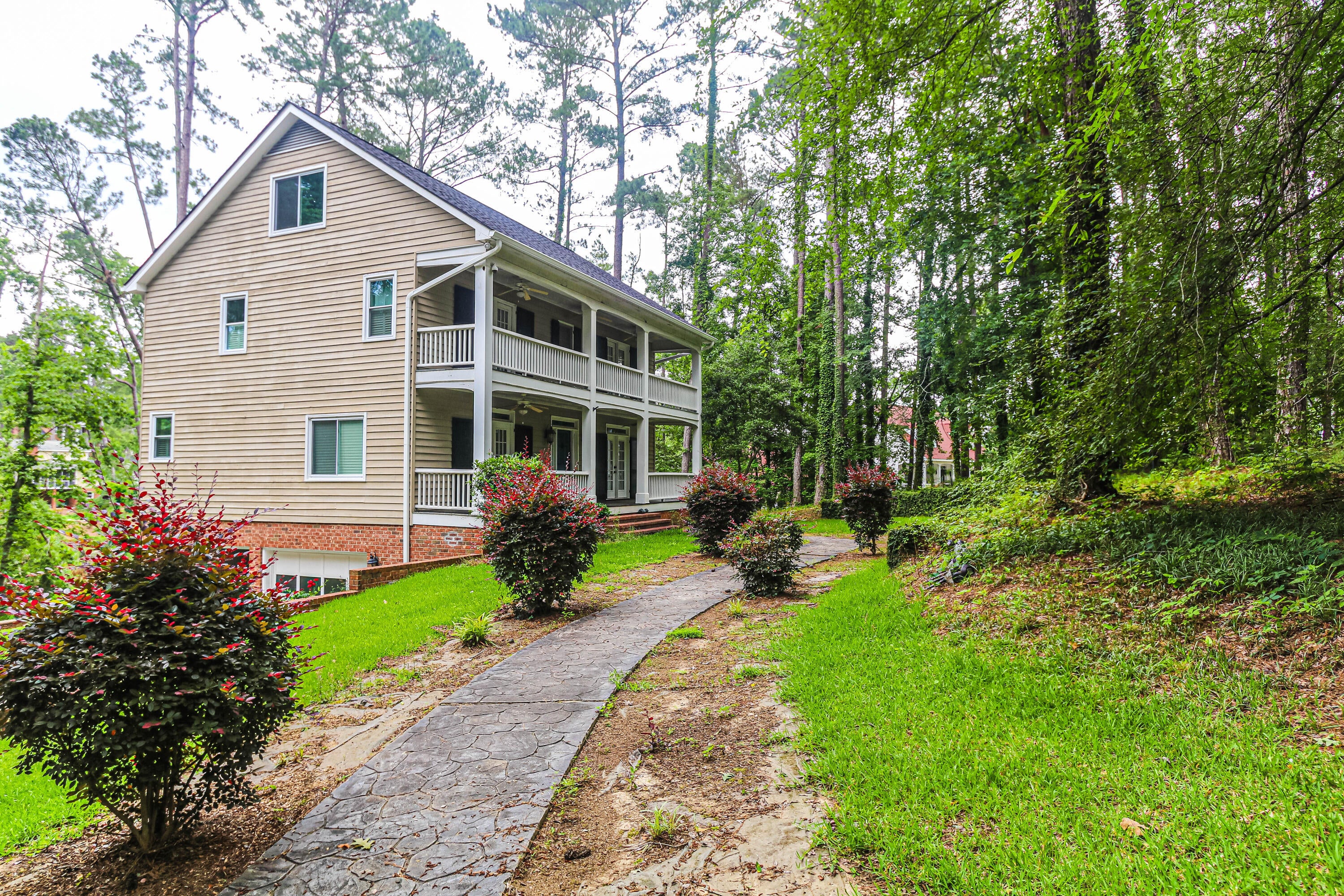 4265 Deerwood Lane