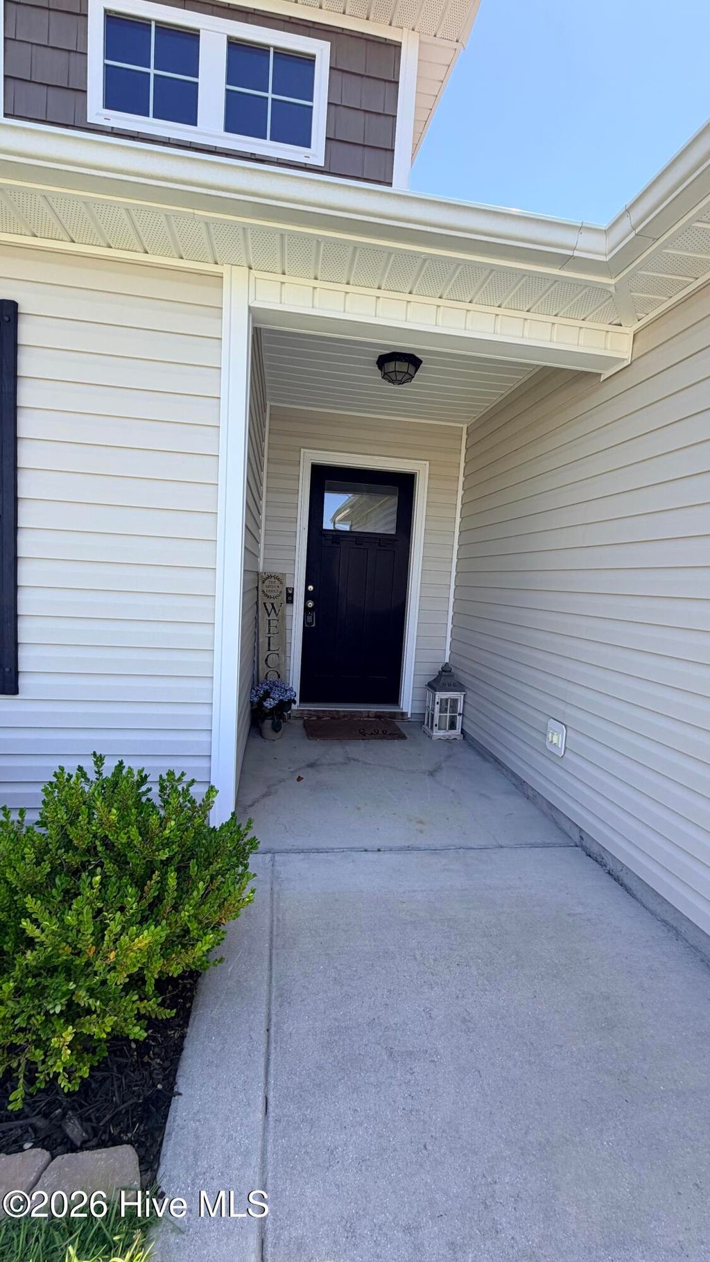 Photo of 129 Regatta Way, Sneads Ferry, NC 28460 (MLS # 100579952)