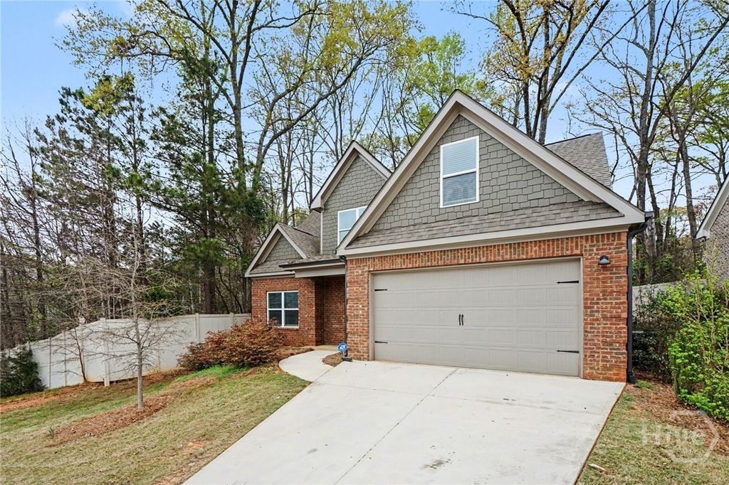 Photo of 204 Towns Walk Drive, Athens, GA 30606 (MLS # CL352155)