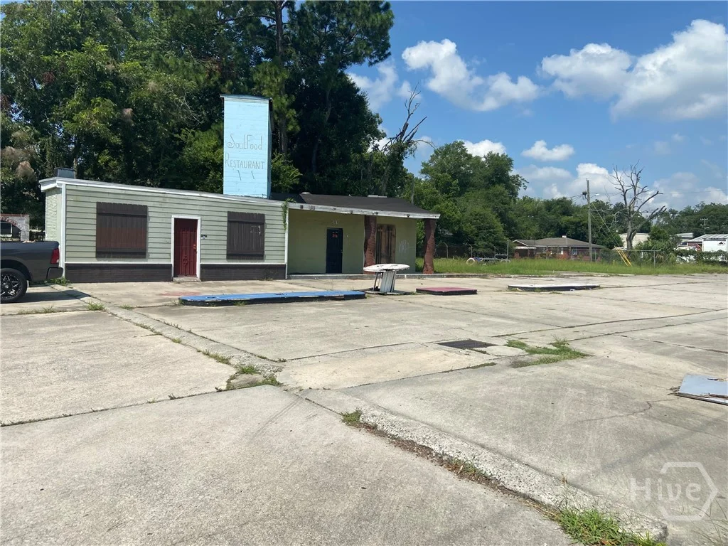 2601 W Bay Street, Savannah, GA, 31408