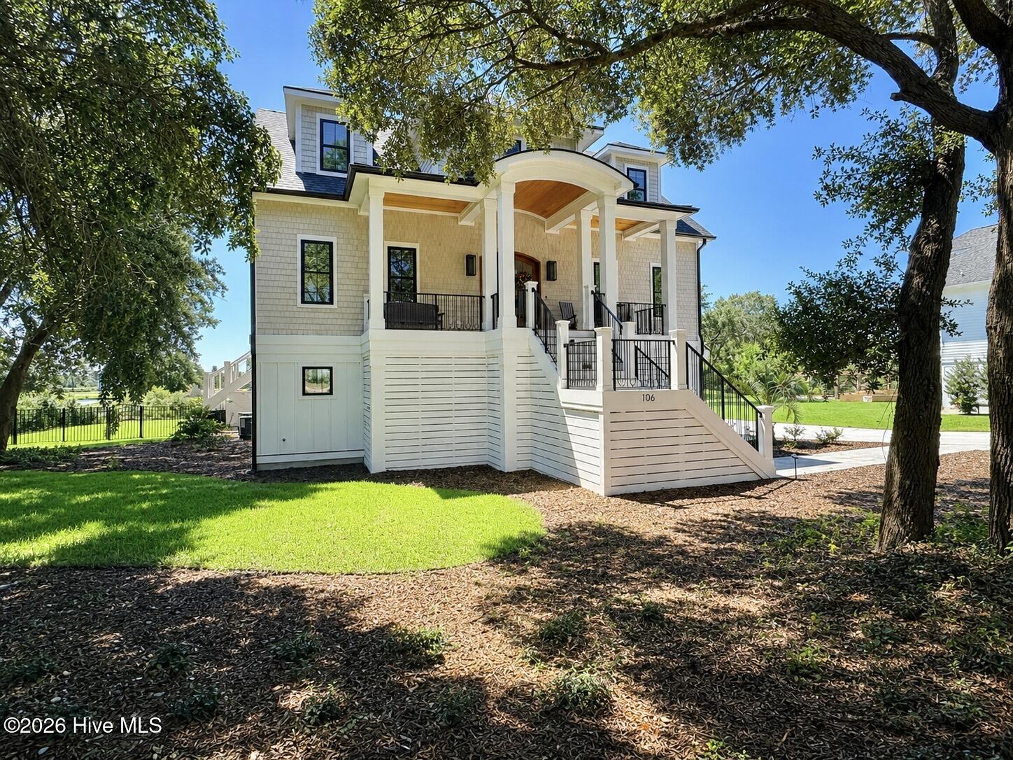 106 Seven Oaks Court
