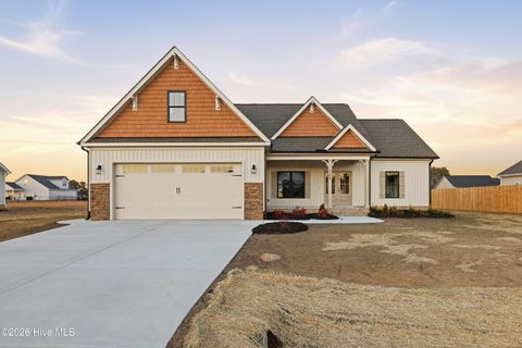 Homes For Sale - 209 Rae Drive<br/> Pikeville, NC 27863