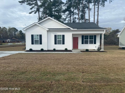 Homes For Sale - 714 Pope Street<br/> Pitt County, Grifton, NC 28530