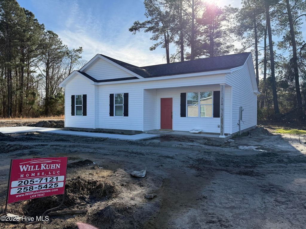 Photo of 714 Pope Street, Grifton, NC 28530 (MLS # 100516185)