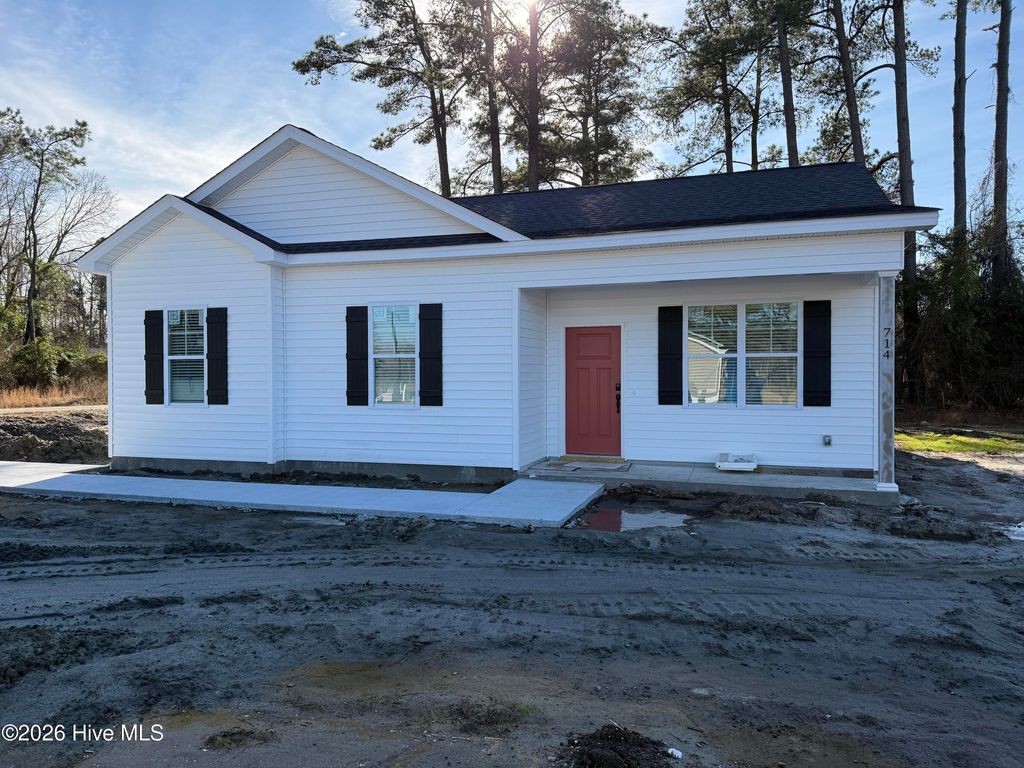Photo of 714 Pope Street, Grifton, NC 28530 (MLS # 100516185)