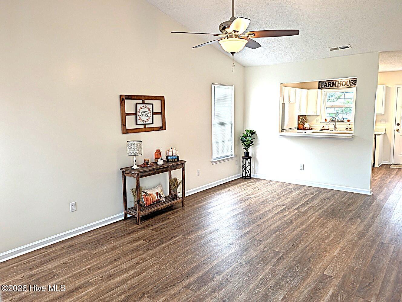 1154 Pueblo Drive