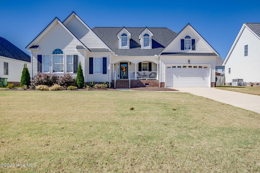 Photo of 2136 Winder Drive, Winterville, NC 28590 (MLS # 100549539)