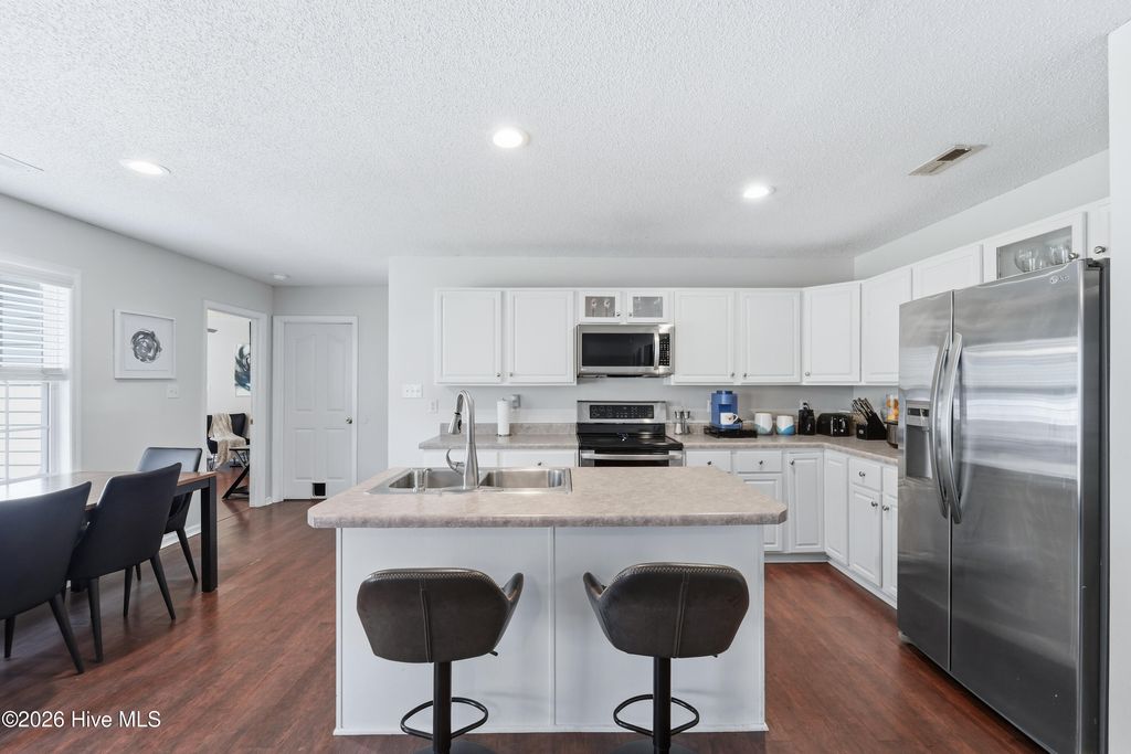 Photo of 437 Spring Drive, Jacksonville, NC 28540 (MLS # 100564700)