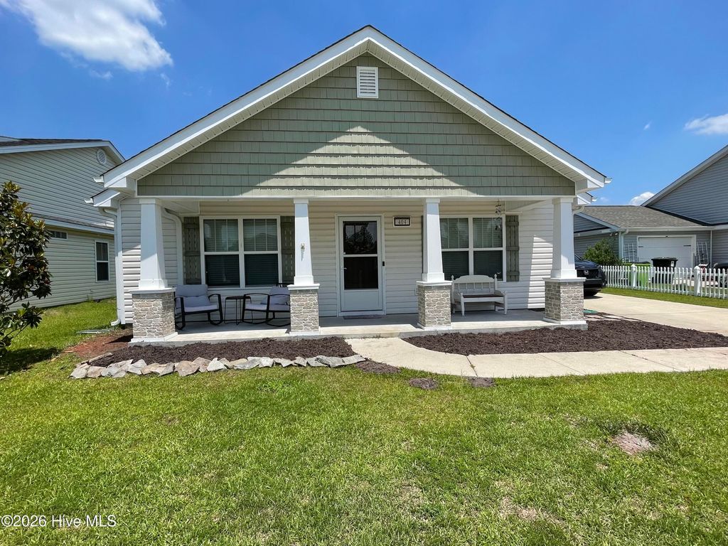 Photo of 404 Elsmore Drive, New Bern, NC 28562 (MLS # 100563434)