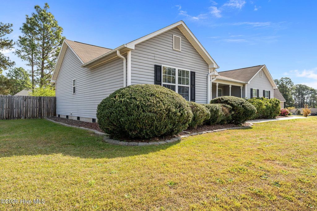 Photo of 355 Woodgreen Drive, Aberdeen, NC 28315 (MLS # 100564812)