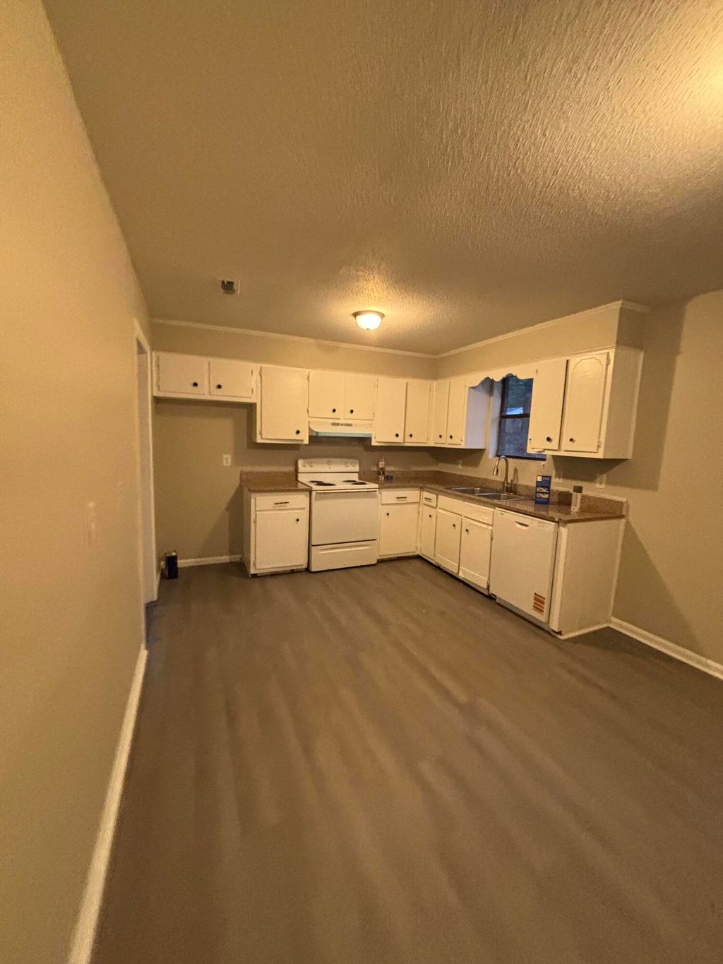 Photo of 2408 Friar Lane, Augusta, GA 30906 (MLS # 100586018)