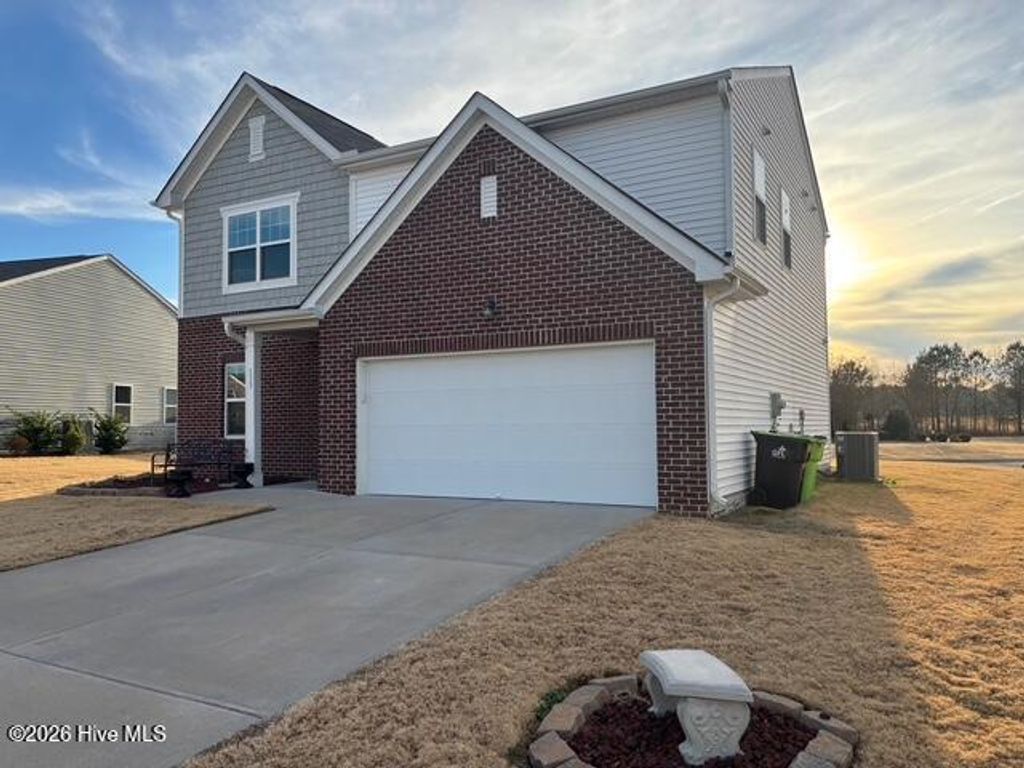 Photo of 113 Quincy Meadow Avenue, Zebulon, NC 27597 (MLS # 100549251)