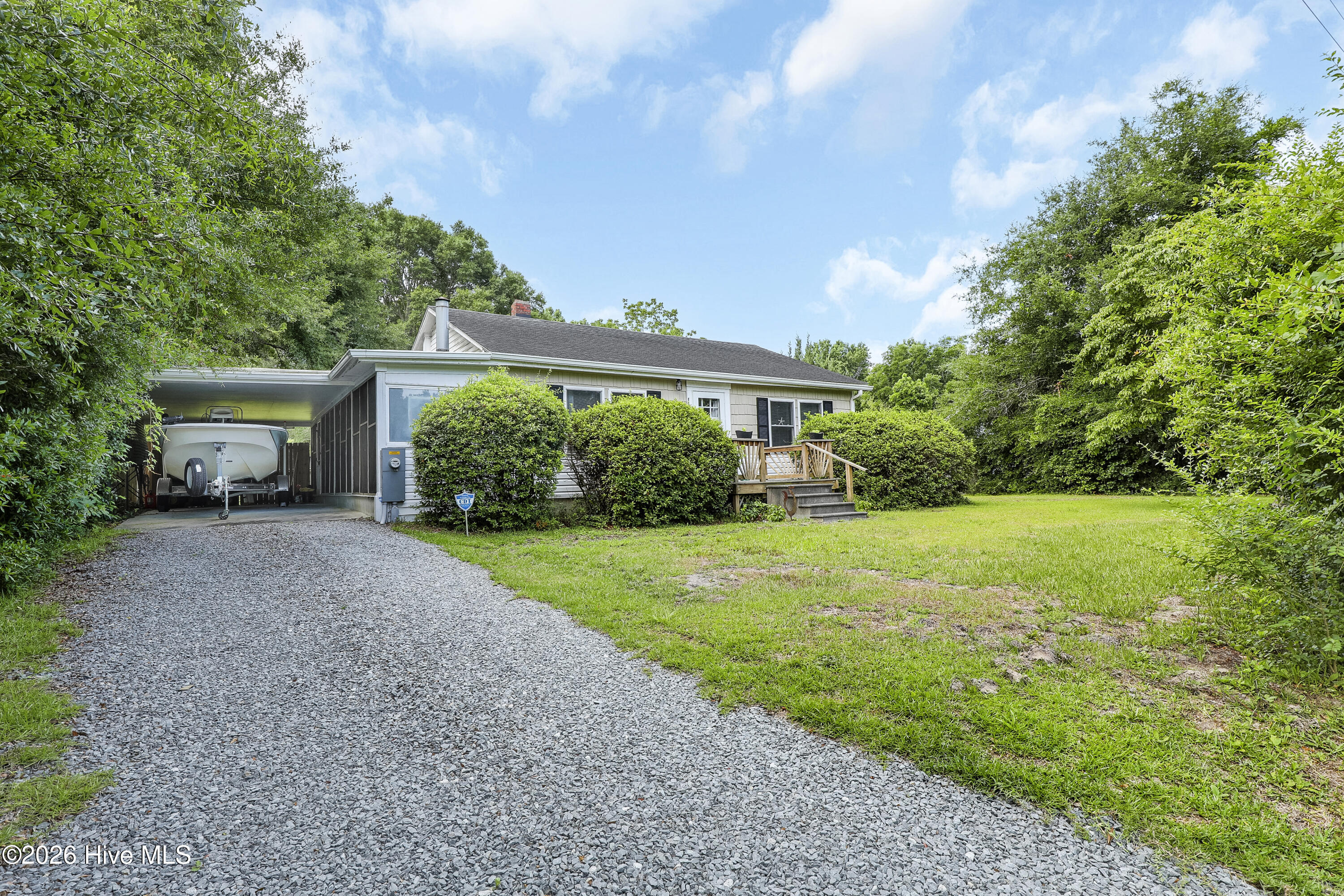 148 Hill Lane