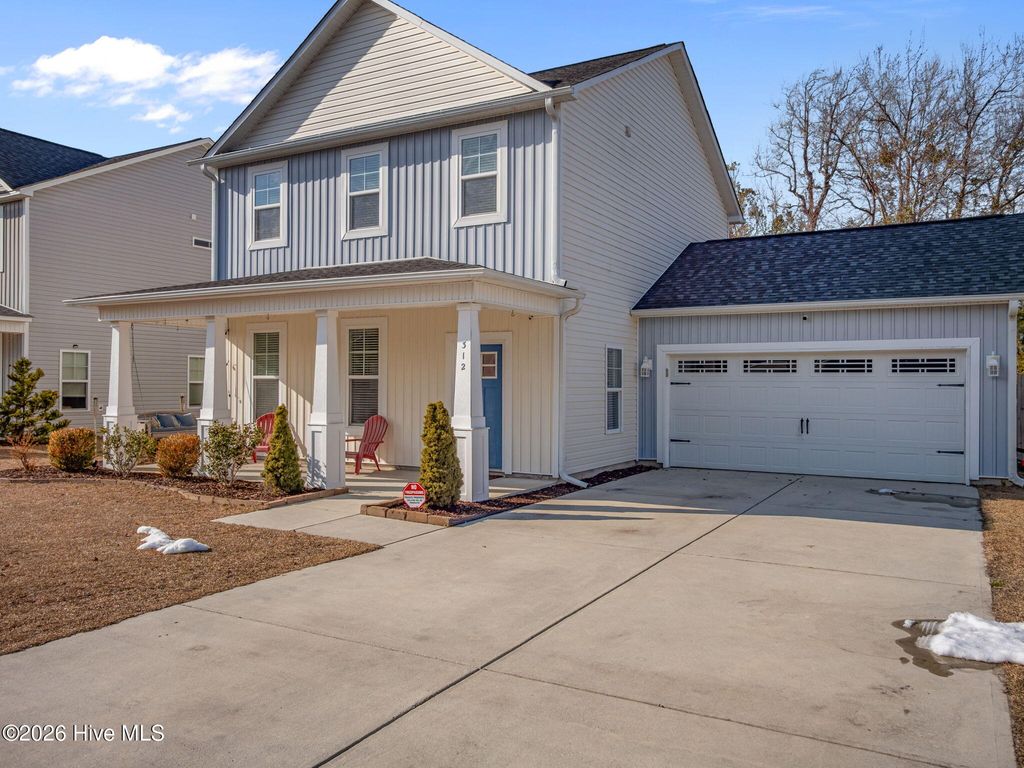 Photo of 312 Holbrook Lane, Hubert, NC 28539 (MLS # 100553729)