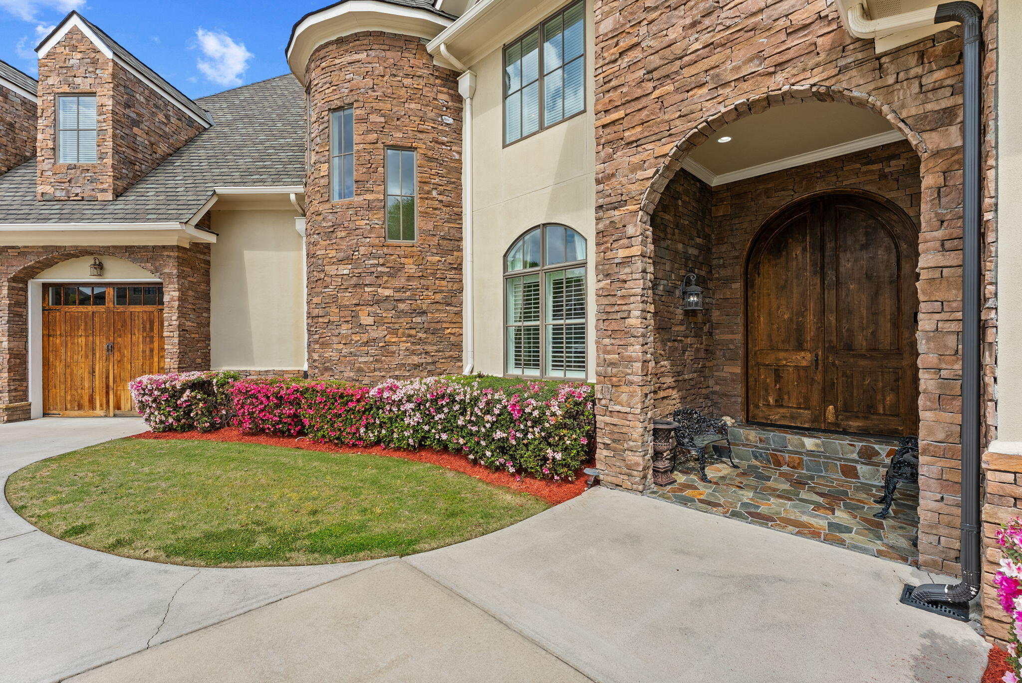 4018 Firethorn Court