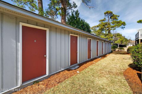 Tiny photo for 4190 Spirea Drive #Unit D, Wilmington, NC 28403 (MLS # 100550883)