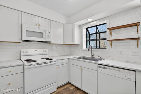 Tiny photo for 4190 Spirea Drive #Unit D, Wilmington, NC 28403 (MLS # 100550883)