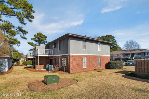 Tiny photo for 4190 Spirea Drive #Unit D, Wilmington, NC 28403 (MLS # 100550883)