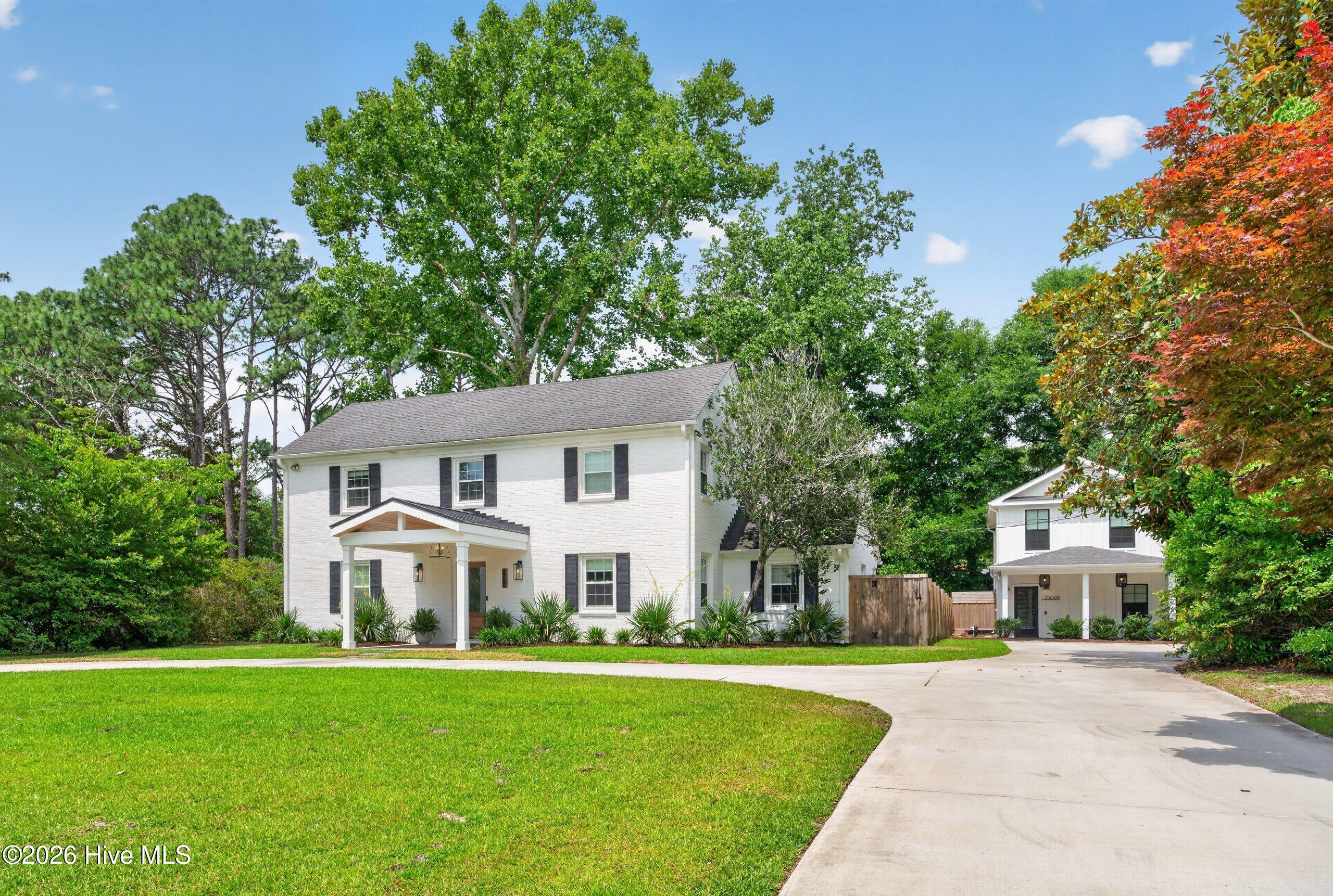 2309 Lynnwood Drive