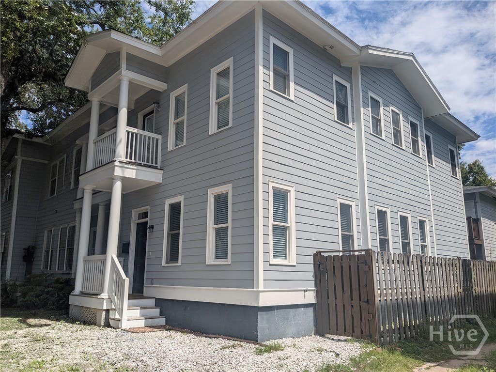 Photo of 316 E 31st Street, Savannah, GA 31401 (MLS # SA359620)