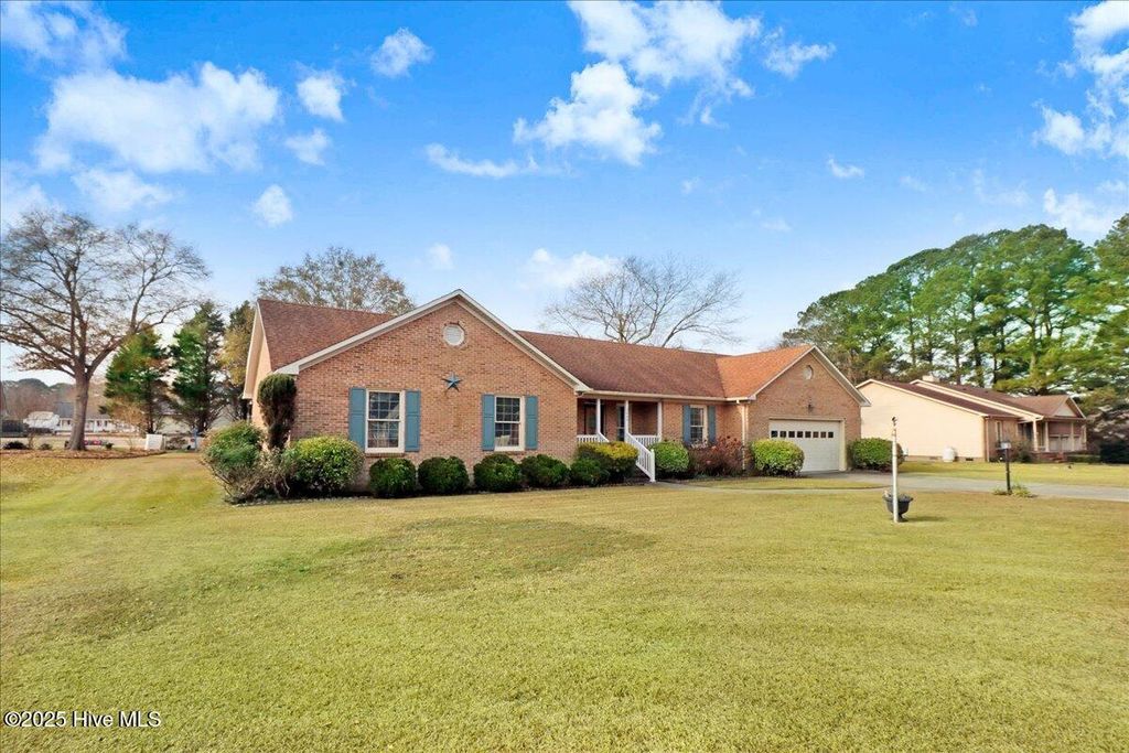 Photo of 2660 Saint John Circle #Na, Kinston, NC 28504 (MLS # 100545323)