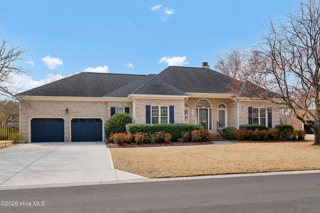 Photo of 7110 Long Boat Circle, Wilmington, NC 28405 (MLS # 100556431)