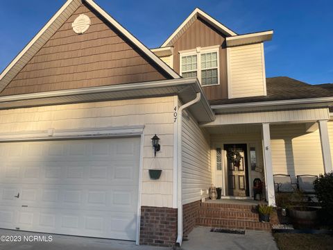 Tiny photo for 407 Sundown Court, Hubert, NC 28539 (MLS # 100550714)