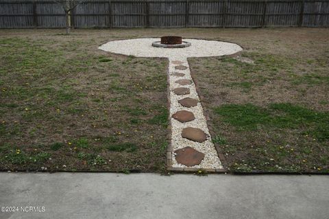 Tiny photo for 407 Sundown Court, Hubert, NC 28539 (MLS # 100550714)