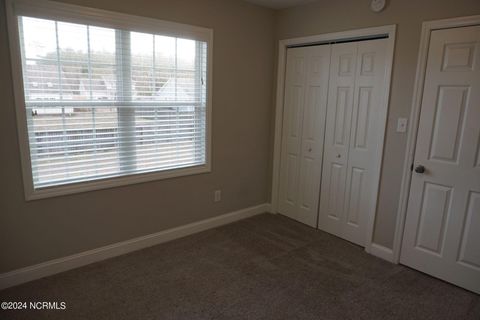 Tiny photo for 407 Sundown Court, Hubert, NC 28539 (MLS # 100550714)