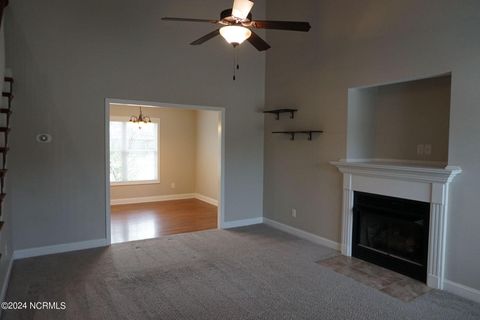 Tiny photo for 407 Sundown Court, Hubert, NC 28539 (MLS # 100550714)