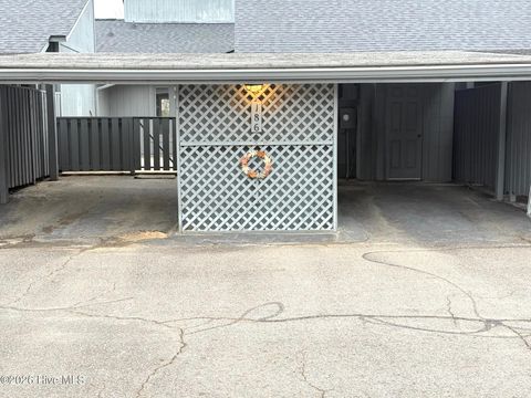 Photo of 186 Cranes Cove, Vass, NC 28394 (MLS # 100553478)