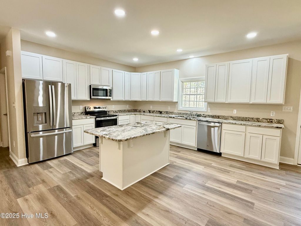 Photo of 2411 Old Aberdeen Road, Rockingham, NC 28379 (MLS # 100546512)