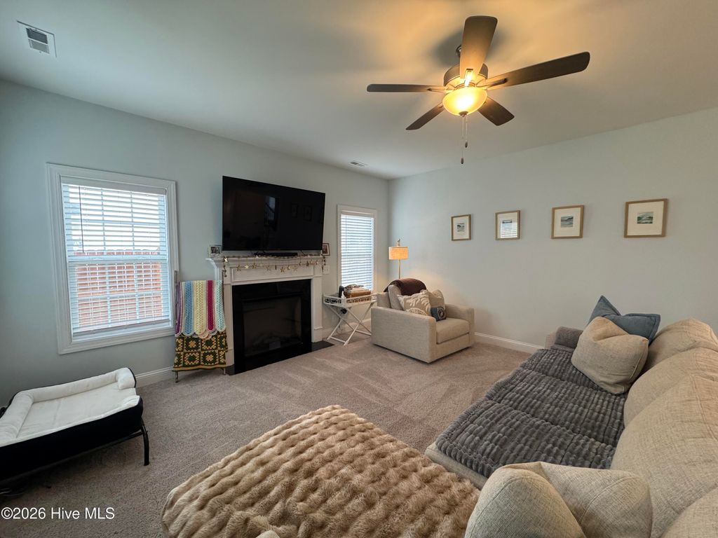 Photo of 434 Nantucket Trail, Sneads Ferry, NC 28460 (MLS # 100568622)