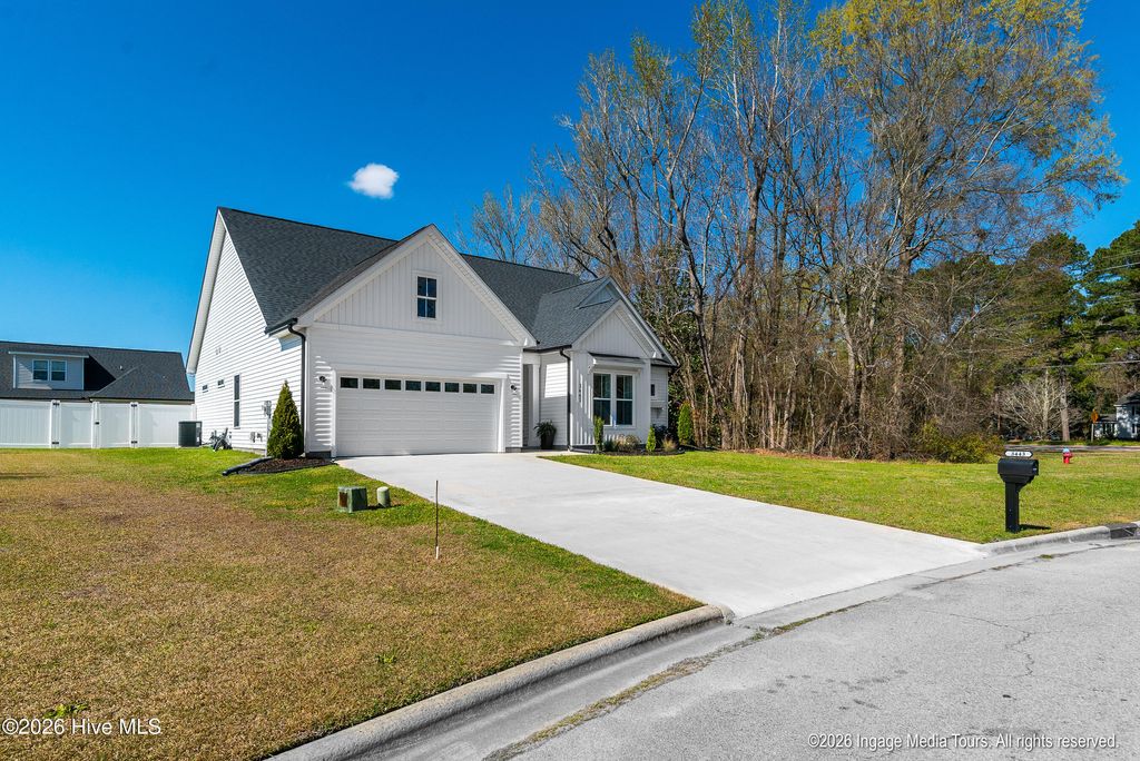 Photo of 3443 Planters Way Drive, Farmville, NC 27828 (MLS # 100561948)