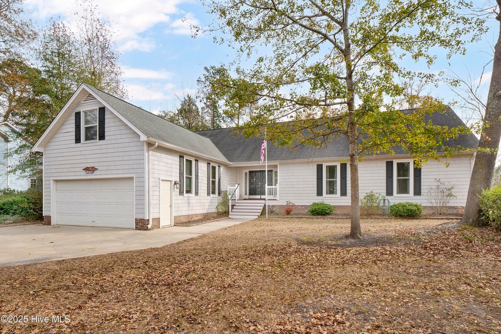 Photo of 700 Shoals Drive, Wilmington, NC 28411 (MLS # 100546106)