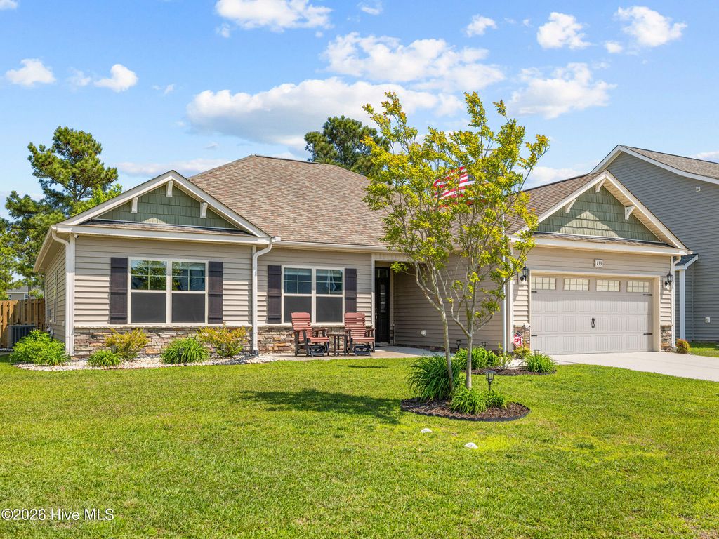 Photo of 133 Oyster Landing Drive, Sneads Ferry, NC 28460 (MLS # 100567320)