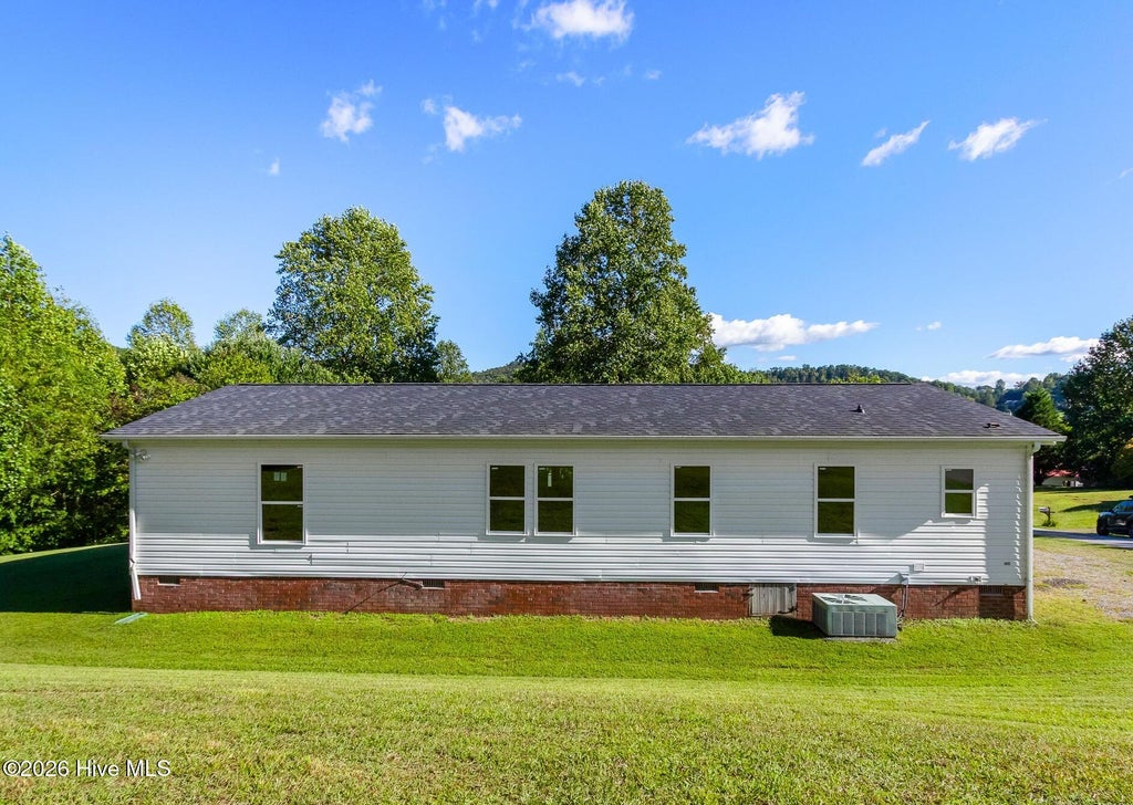 Photo of 258 Bobcat Lane, Warne, NC 28909 (MLS # 100607249)