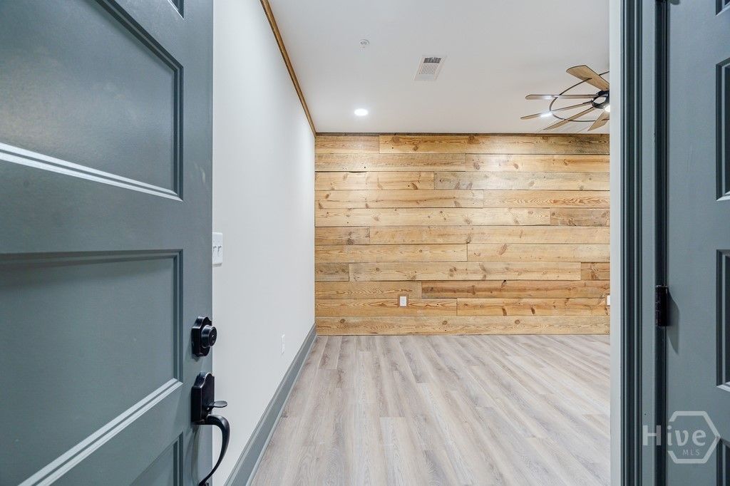 Photo of 34 Depot St #24, Hartwell, GA 30643 (MLS # CL357258)