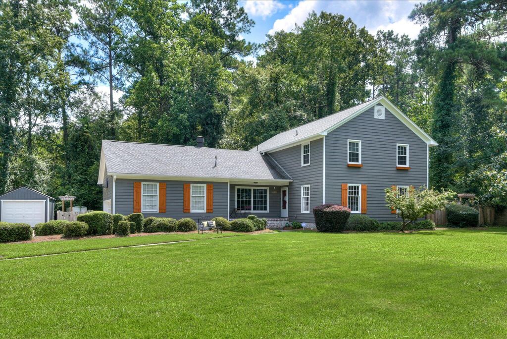 Photo of 606 Norwich Road, Augusta, GA 30909 (MLS # 555075)