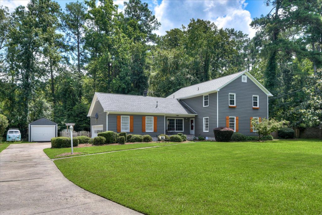 Photo of 606 Norwich Road, Augusta, GA 30909 (MLS # 555075)