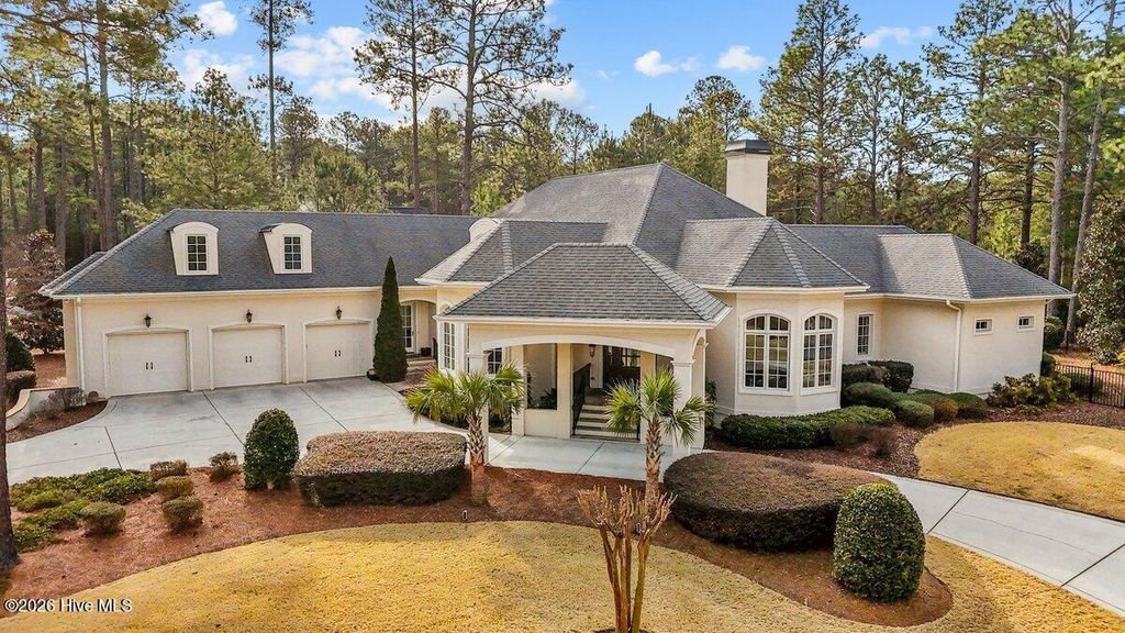 Photo of 1 Woodward Place, Pinehurst, NC 28374 (MLS # 100554085)