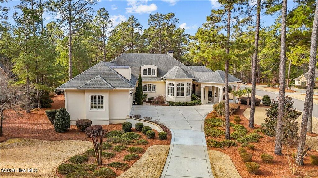 Photo of 1 Woodward Place, Pinehurst, NC 28374 (MLS # 100554085)