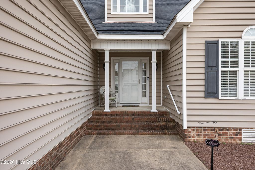 Photo of 1113 Mulberry Road, Nashville, NC 27856 (MLS # 100555914)