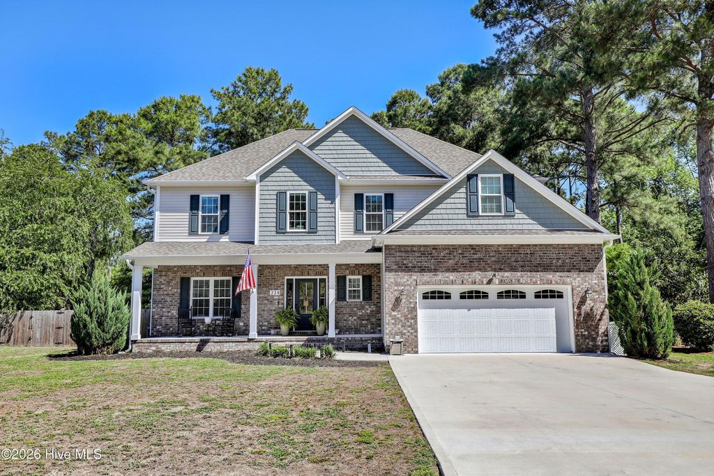 Photo of 228 Egret Point Drive, Sneads Ferry, NC 28460 (MLS # 100575591)