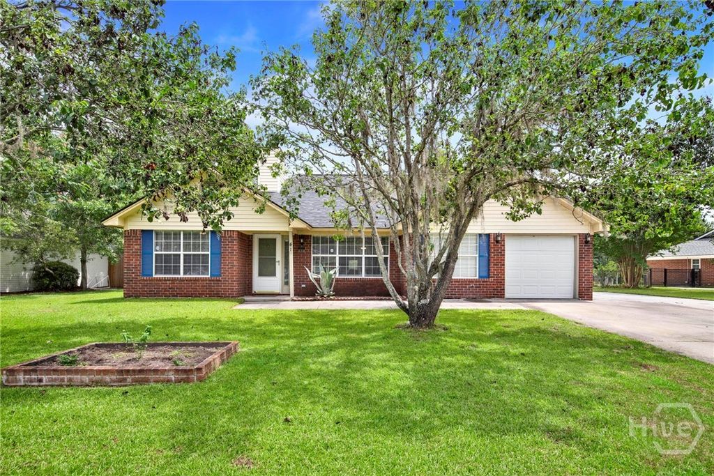 Photo of 41 Whippoorwill Lane E, Richmond Hill, GA 31324 (MLS # SA358533)
